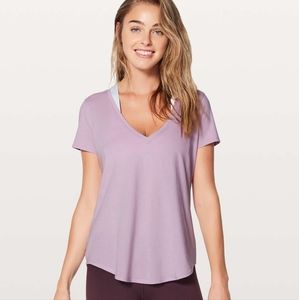 Lululemon light pink tee